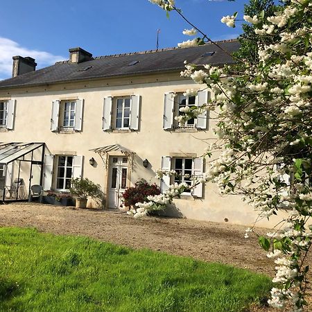 Chambres D'Hotes De La Grande Maison Tour-en-Bessin Esterno foto